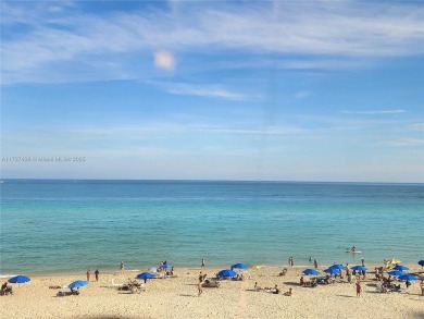 Beach Condo For Sale in Hollywood, Florida