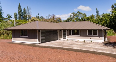 Beach Home For Sale in Keaau, Hawaii