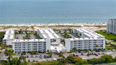 Beach Condo For Sale in Gulf Shores, Alabama