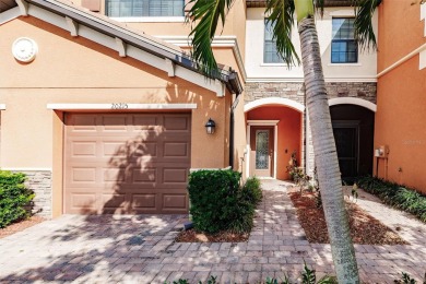 Beach Townhome/Townhouse Sale Pending in Venice, Florida