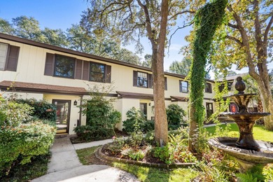 Beach Townhome/Townhouse For Sale in Myrtle Beach, South Carolina