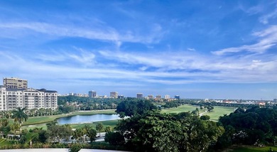 Beach Condo For Sale in West Palm Beach, Florida