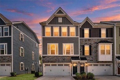 Beach Townhome/Townhouse For Sale in Chesapeake, Virginia