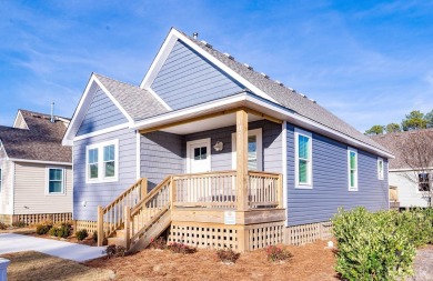 Beach Home For Sale in Powells Point, North Carolina