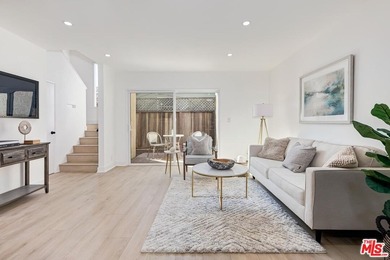 Beach Condo Active Under Contract in Santa Monica, California