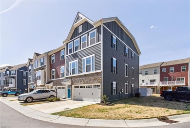 Beach Condo For Sale in Chesapeake, Virginia