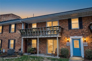 Beach Condo For Sale in Virginia Beach, Virginia
