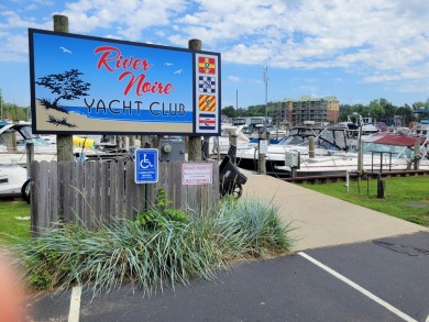 Beach Lot For Sale in South Haven, Michigan