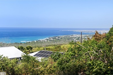 Beach Home Active Under Contract in Kailua Kona, Hawaii