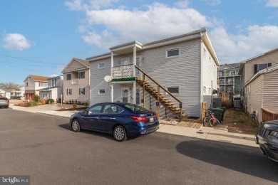 Beach Condo For Sale in Ocean City, Maryland