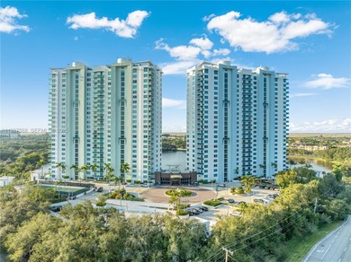 Beach Condo For Sale in Sunrise, Florida