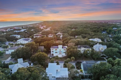 Beach Home For Sale in Isle of Palms, South Carolina