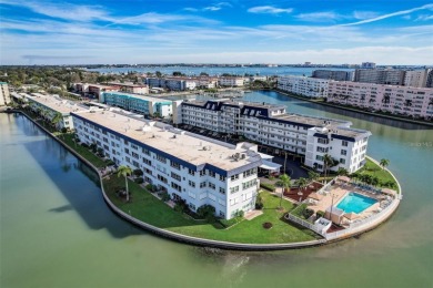 Beach Condo For Sale in Gulfport, Florida