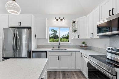 Beach Home For Sale in Keaau, Hawaii