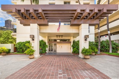 Beach Condo For Sale in Honolulu, Hawaii