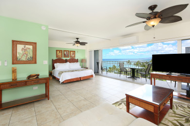 Vacation Rental Beach Condo in Honolulu, Hawaii