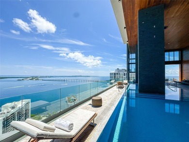 Beach Condo For Sale in Miami, Florida