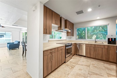Beach Condo For Sale in Kailua, Hawaii