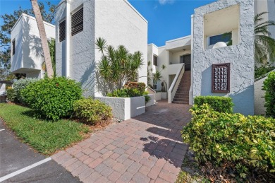 Beach Condo For Sale in Sarasota, Florida