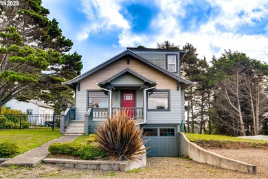 Home For Sale in Lincoln City image photo picture