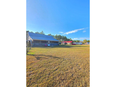 Beach Home For Sale in Apalachicola, Florida