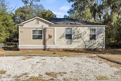 Beach Home Sale Pending in Jacksonville, Florida