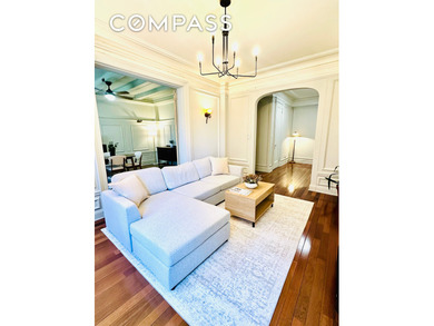 Beach Condo For Sale in New York, New York