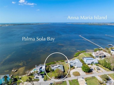 Beach Home For Sale in Bradenton, Florida