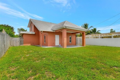 Beach Home For Sale in West Palm Beach, Florida