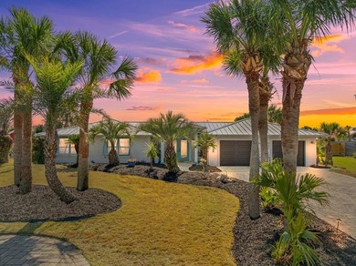 Beach Home For Sale in Mexico Beach, Florida