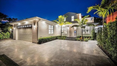 Beach Home For Sale in West Palm Beach, Florida