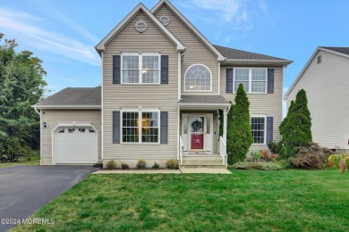 Beach Home Sale Pending in Eatontown, New Jersey