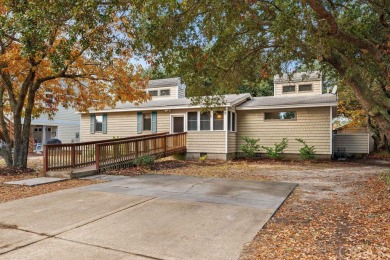 Beach Home For Sale in Kill Devil Hills, North Carolina