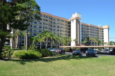 Beach Condo For Sale in St. Petersburg, Florida