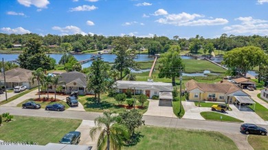 Beach Home For Sale in Jacksonville, Florida