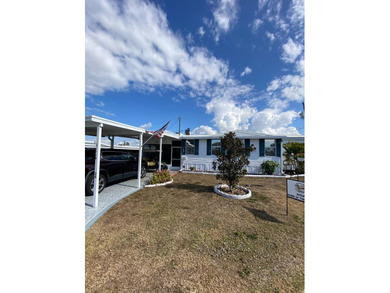 Beach Home For Sale in Ruskin, Florida