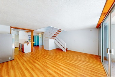 Beach Condo Active Under Contract in Mililani, Hawaii