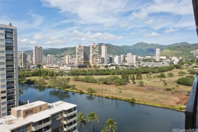 Beach Condo For Sale in Honolulu, Hawaii