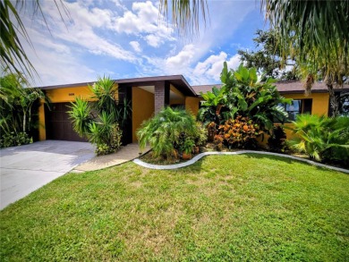 Beach Home Sale Pending in Holiday, Florida