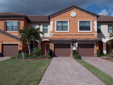 Beach Townhome/Townhouse For Sale in Venice, Florida