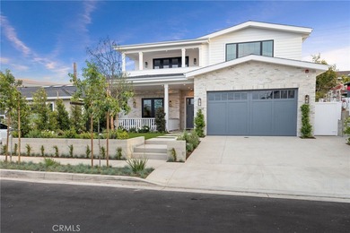 Beach Home For Sale in Manhattan Beach, California
