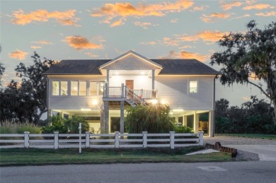 Beach Home For Sale in Terra Ceia, Florida