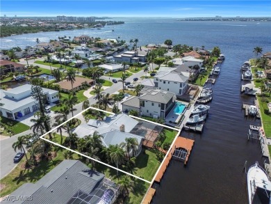 Beach Home For Sale in Fort Myers, Florida