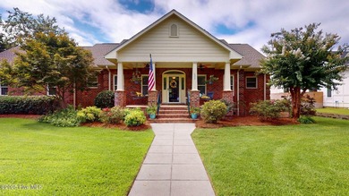 Beach Home For Sale in Carolina Beach, North Carolina