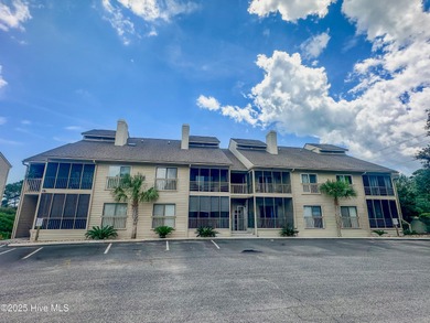 Beach Condo For Sale in Surfside Beach, South Carolina