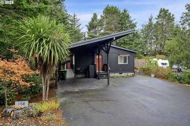 Beach Home For Sale in Florence, Oregon