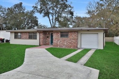 Beach Home Sale Pending in Jacksonville, Florida