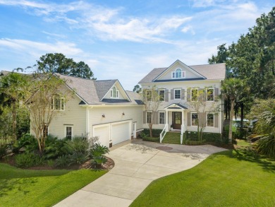 Beach Home For Sale in Mount Pleasant, South Carolina