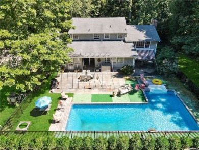 Beach Home For Sale in Locust Valley, New York