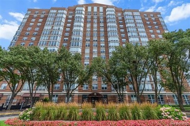 Beach Condo For Sale in Detroit, Michigan